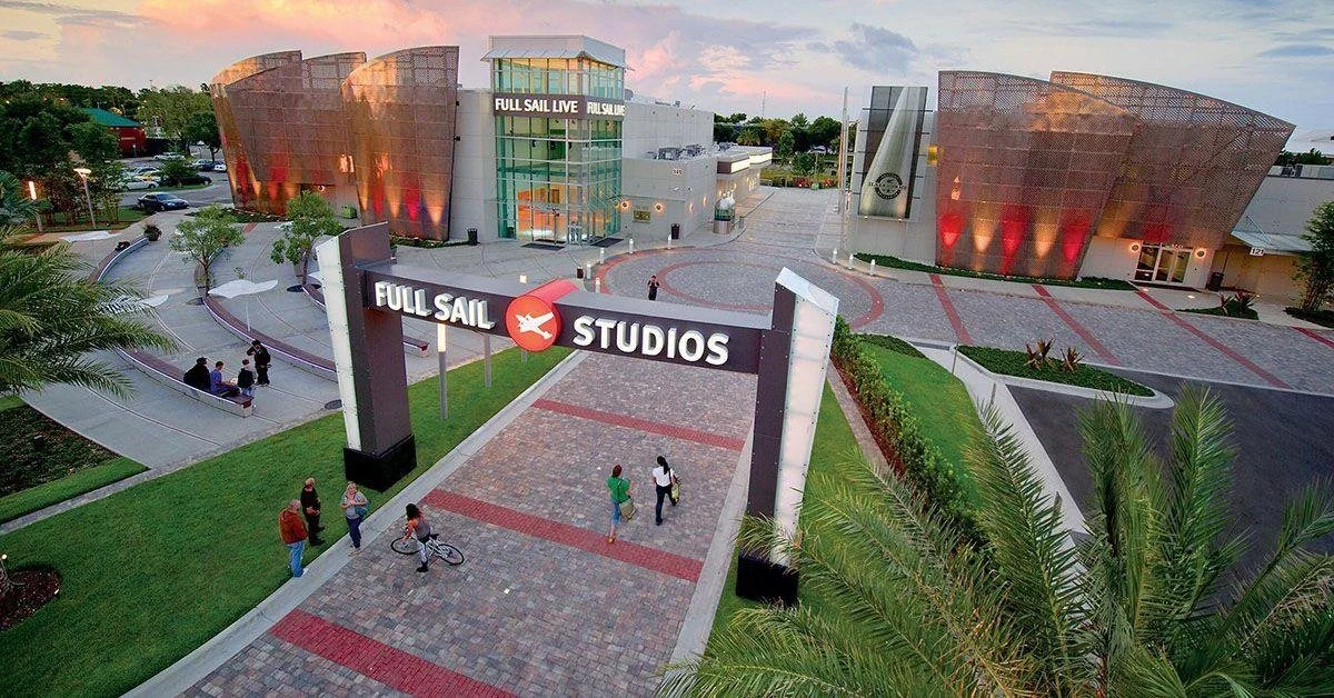 Full Sail University campus in Florida, where David is earning his IT and Cybersecurity degrees